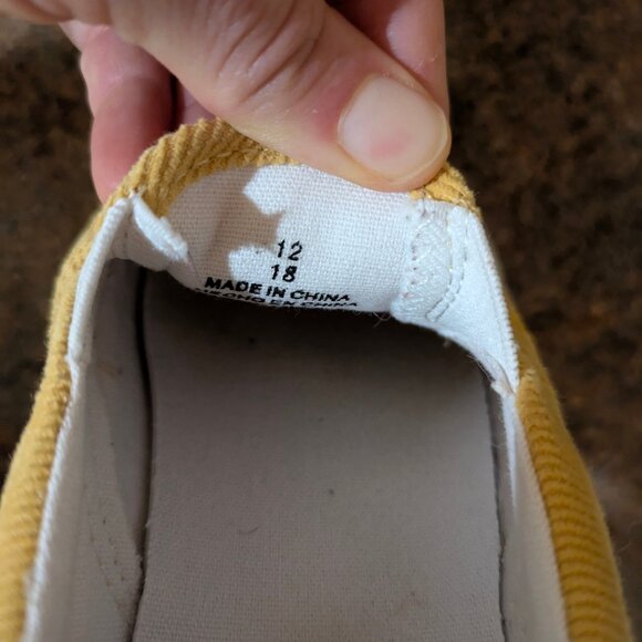 Old Navy Corduroy Slip On Shoes - Picture 3 of 4
